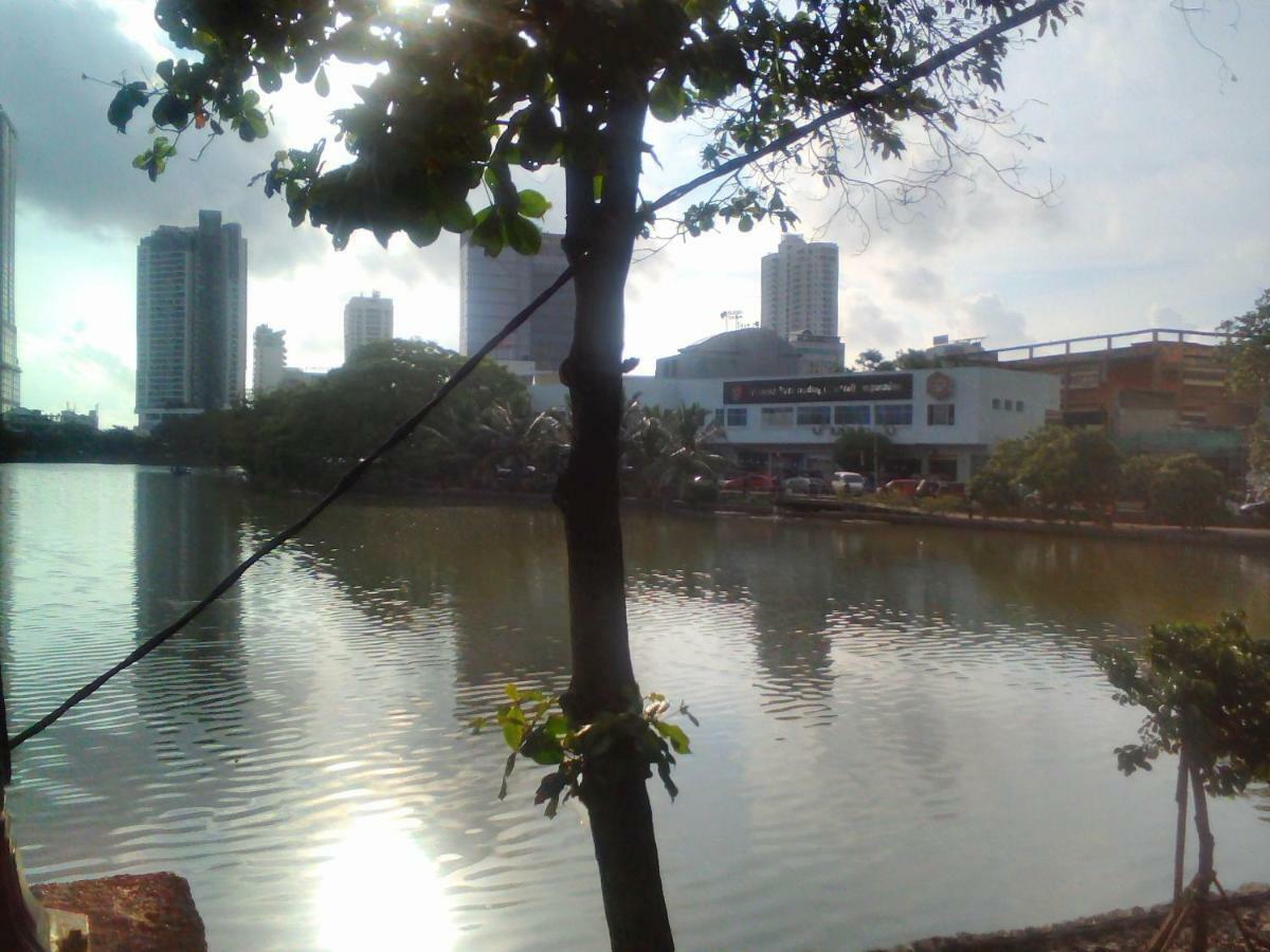 Haven Fort Hostel Colombo Buitenkant foto